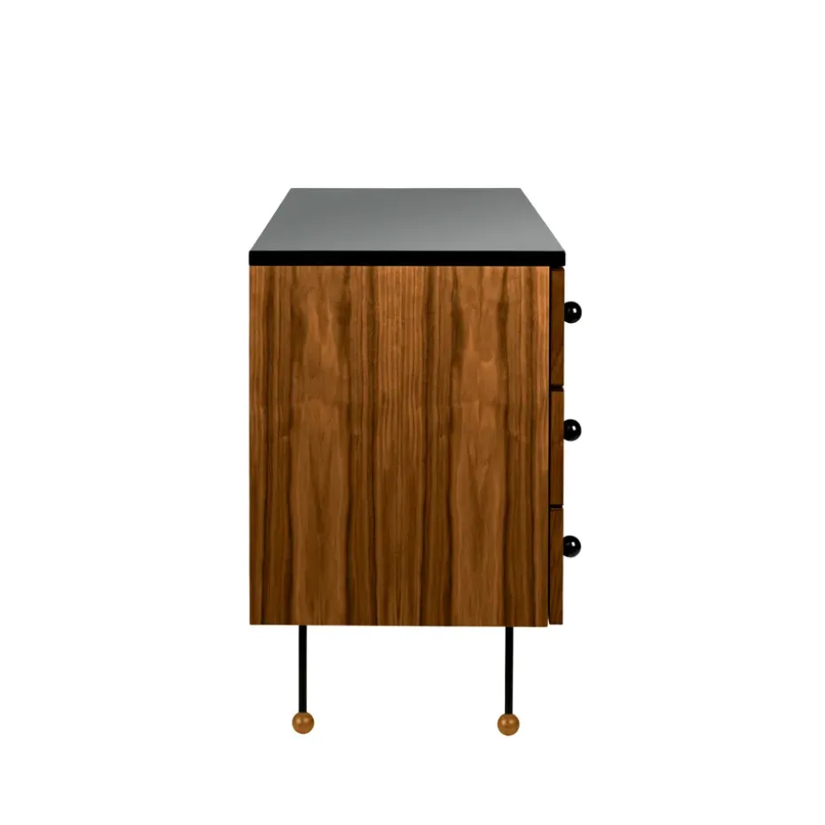 62 Dresser, American walnut, 3 drawers