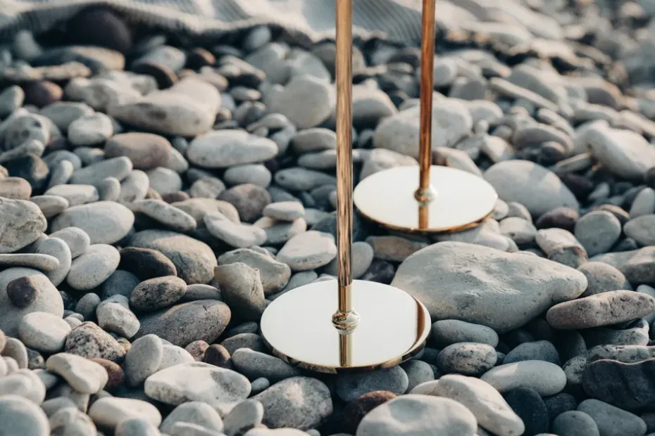 Alba candle sticks 30 cm, Solid brass and glass