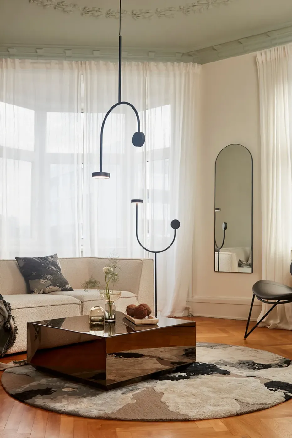 Arcus mirror 140 cm, Black