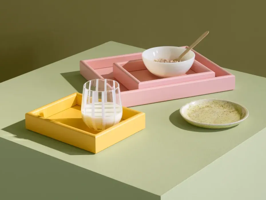 Arrange tray small 17.3x21.4 cm, Ruby