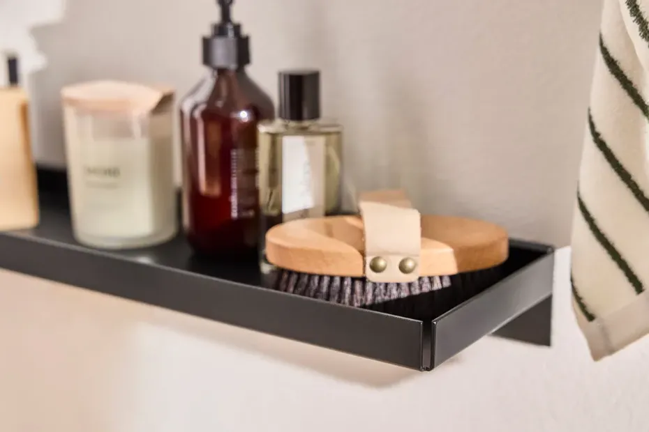 Bakku wall shelf large 16x80 cm, Black