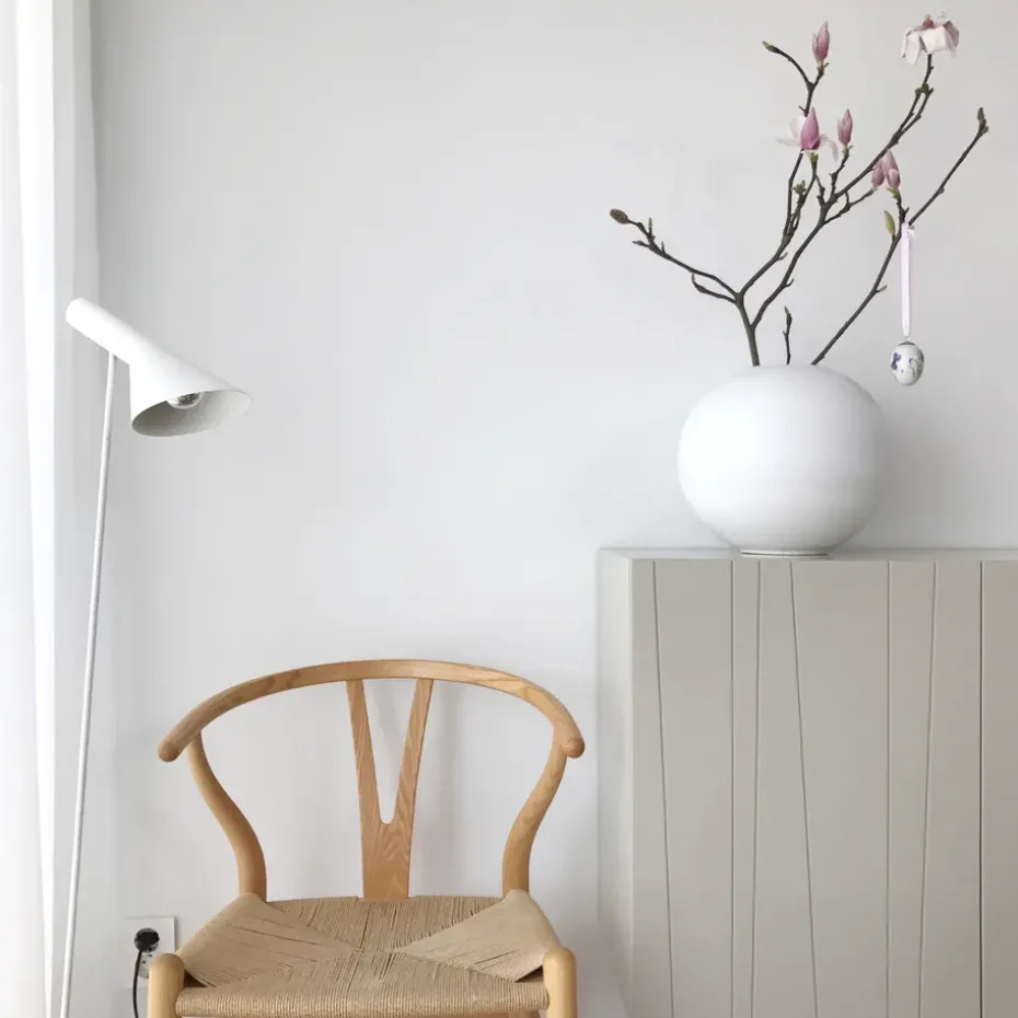 Ball vase white, 30 cm