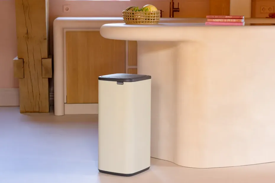 Bo Touch Bin 30 L, Soft Beige
