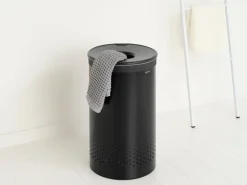 Brabantia laundry basket plastic lid 60 L, Matte black