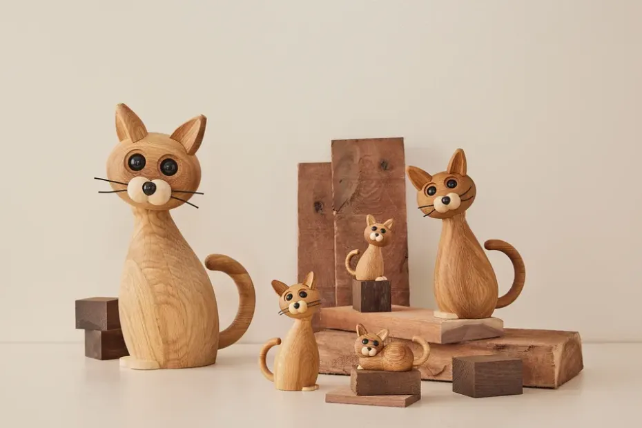 Brave Cat decoration 24 cm Oak, Oak