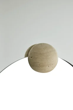 Castellum wall mirror Ø80 cm, Clear-travertine