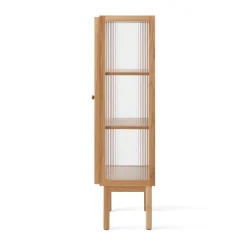Curiosity cabinet with glass doors 143 cm, Oak