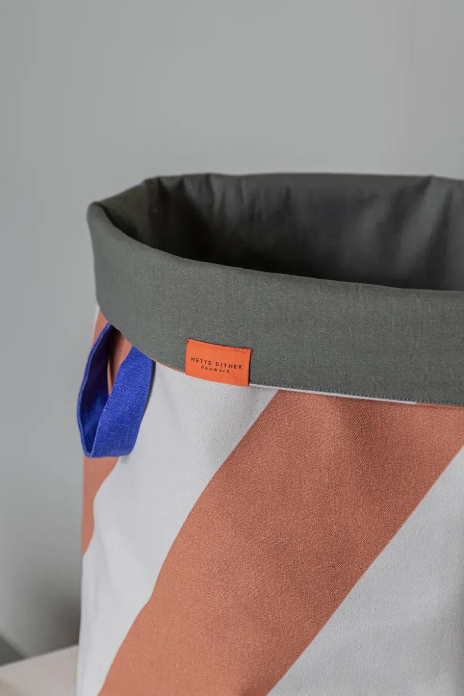 Diagonal laundry basket Ø40x50 cm, Brick-sand