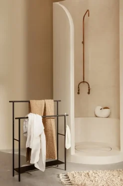 Dora towel hangers, Black