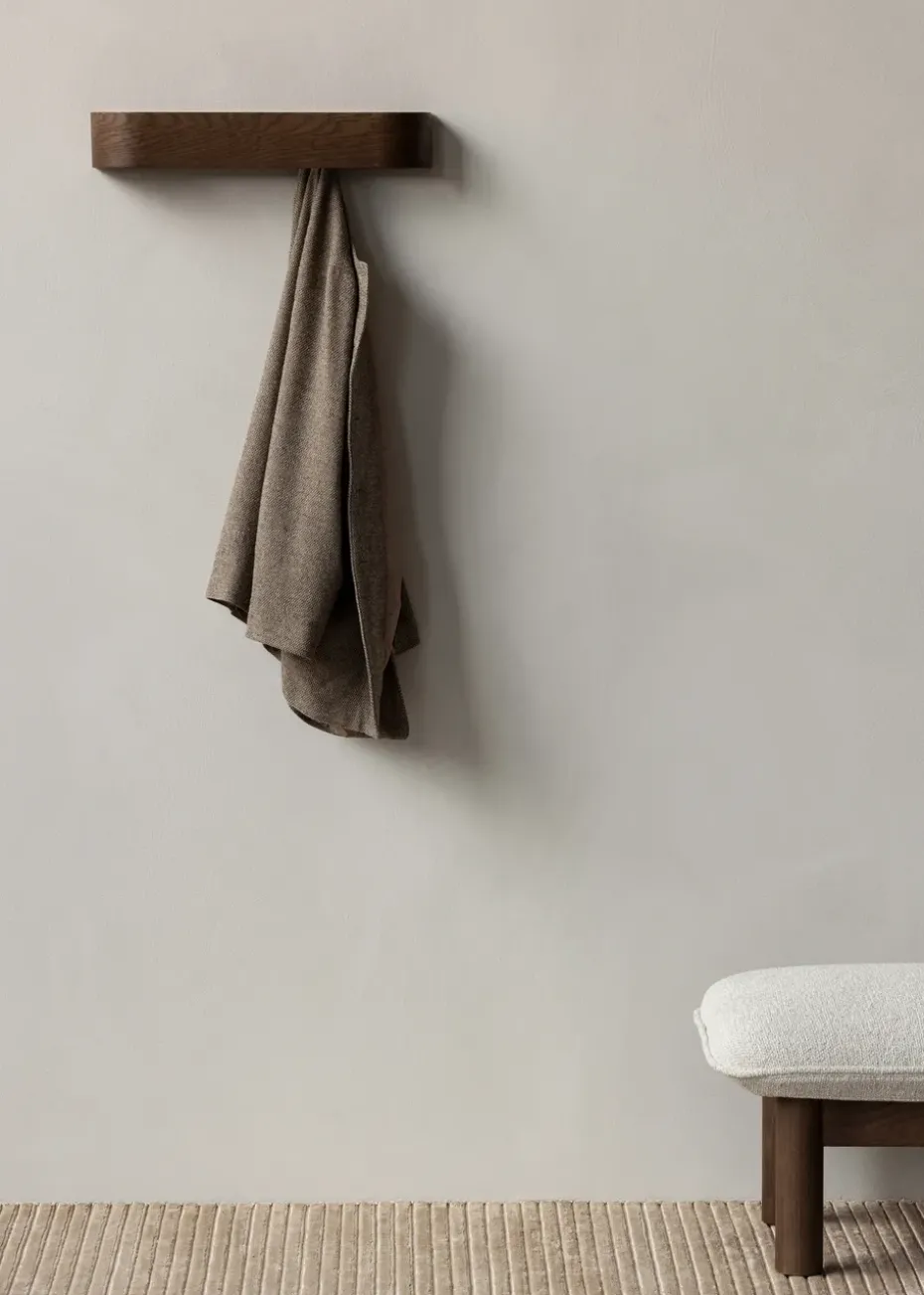 Epoch clothes hanger 50 cm, Dark stained oak