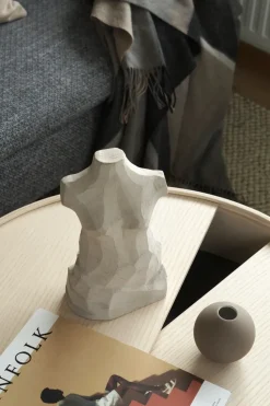 Eve II sculpture, limestone