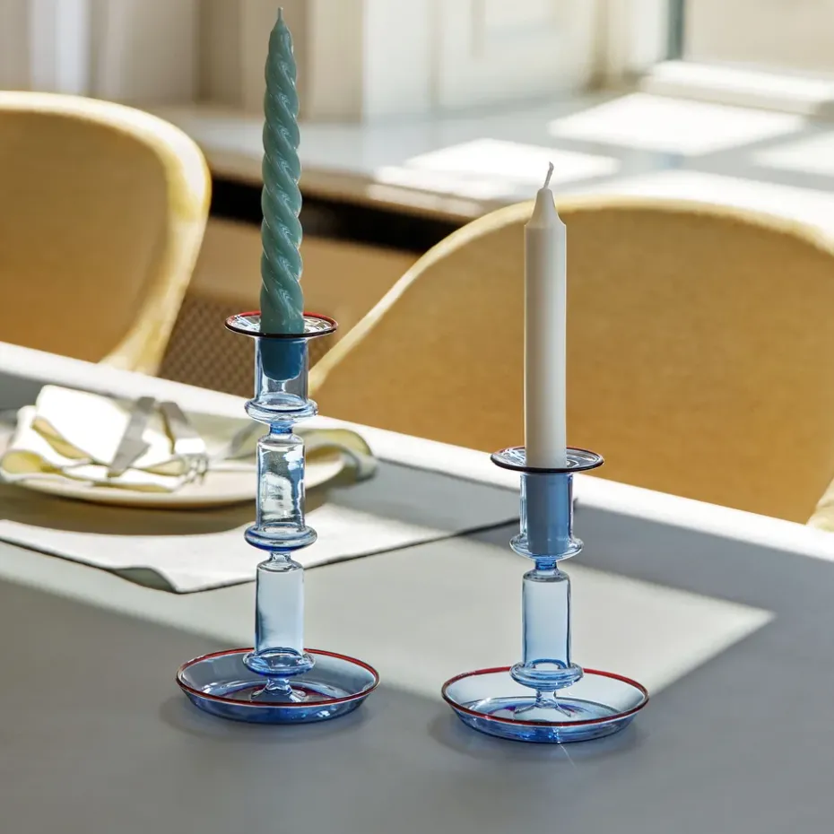 Flare medium candle sticks, light blue-red