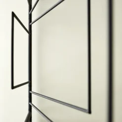 Frame hanger, black