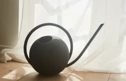 Globe watering can 34 cm, Black