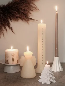 Granny Christmas tree candle Ø9x10 cm, Pure White