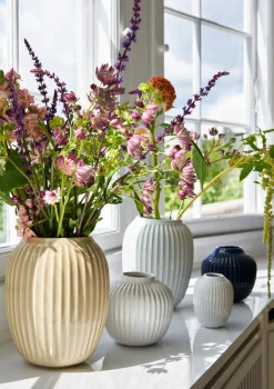 Hammershøi vase medium, white
