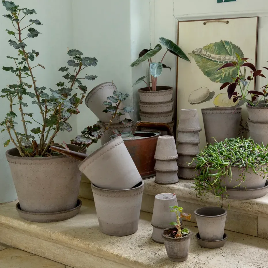 Helena flower pot Ø16 cm, grey