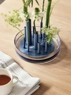 Ikeru low vase, Dusk blue