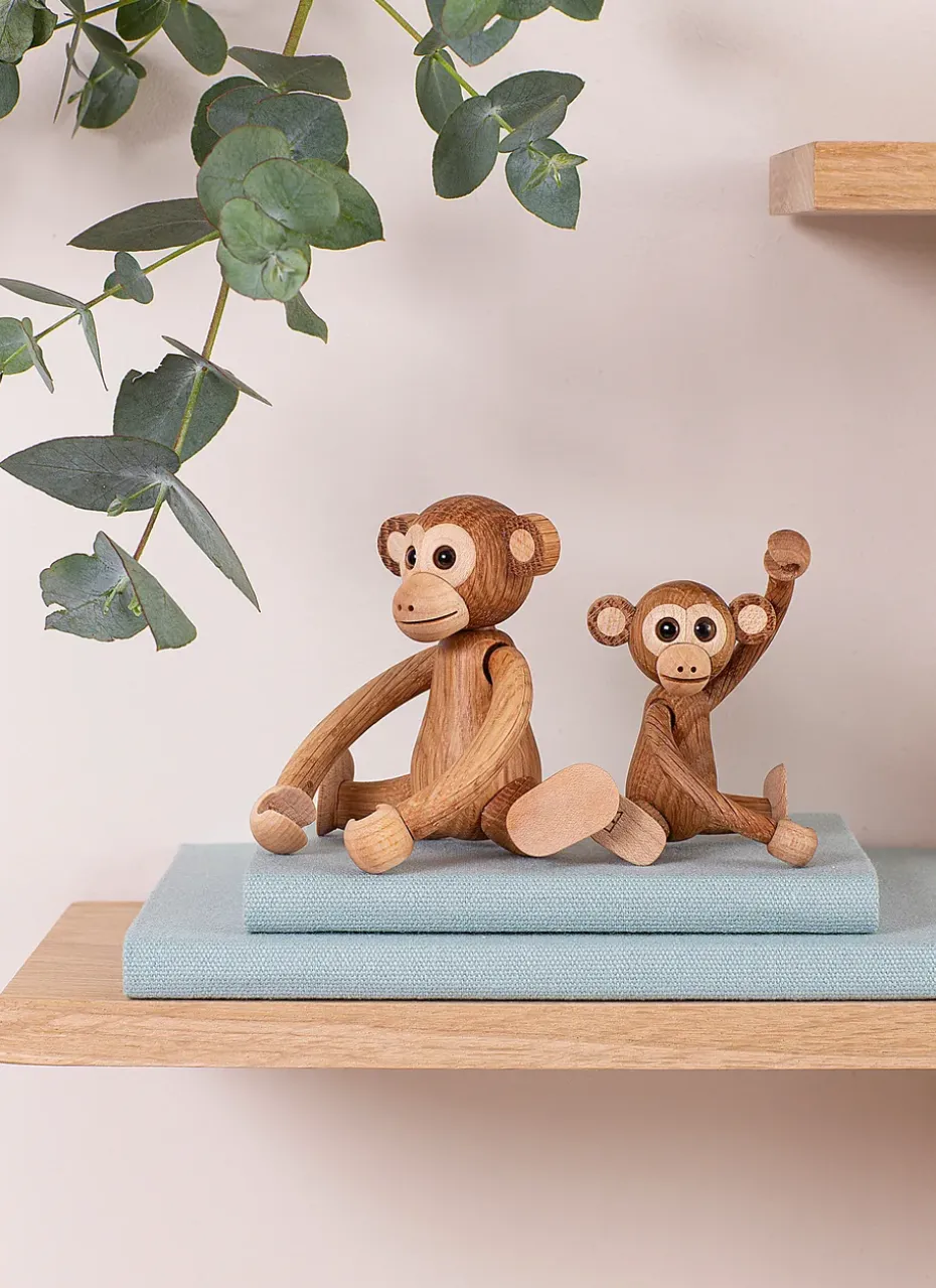 Jolly monkey decoration 11 cm, Oak