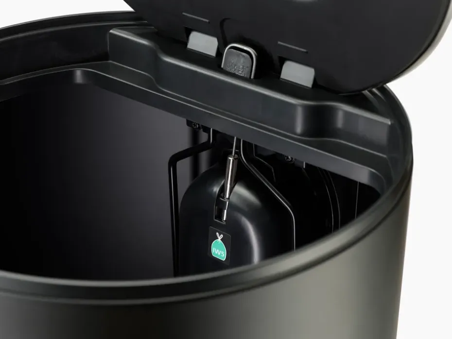 Joseph Joseph Arc pedal bin 30 L, Carbon black