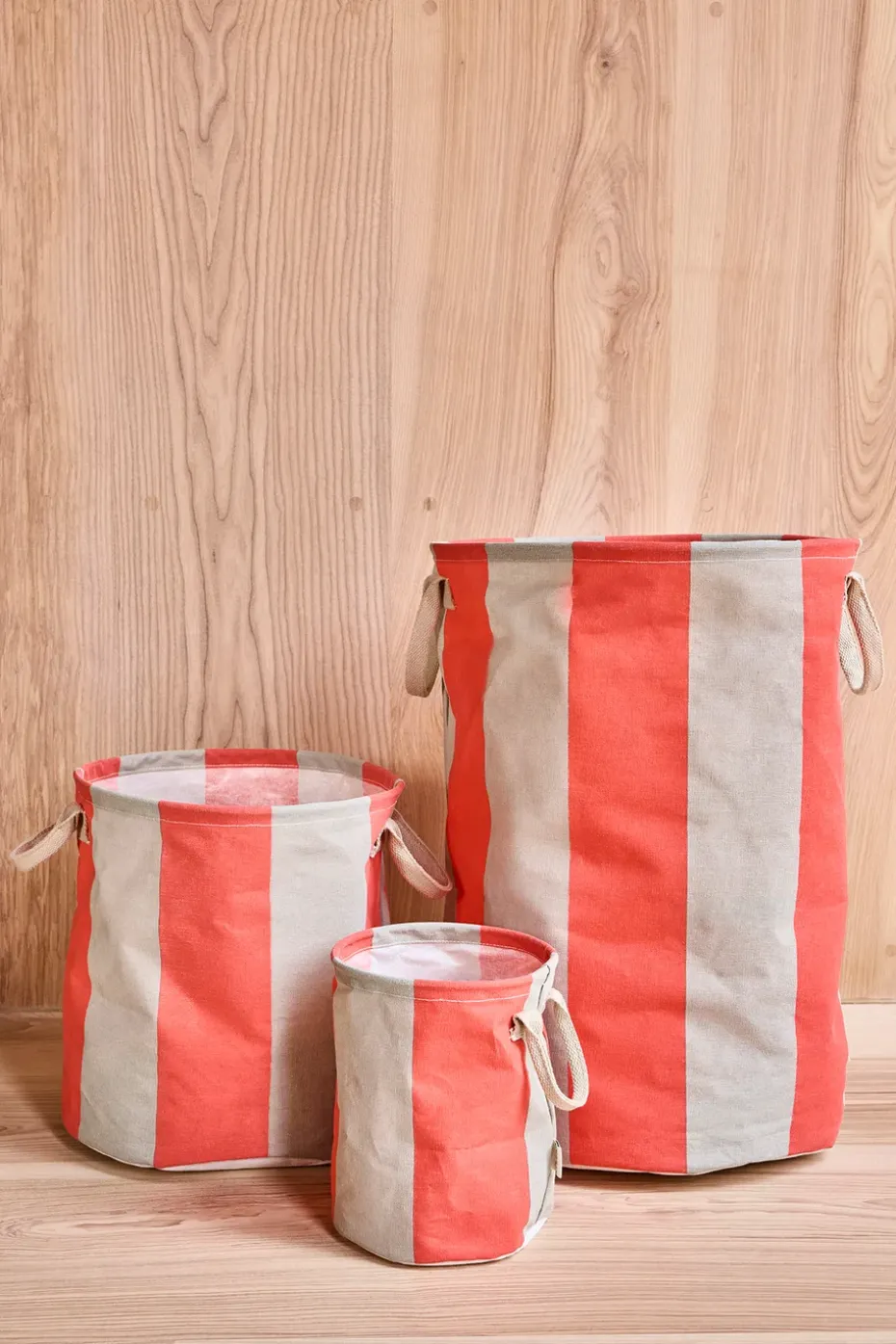Kara storage basket large Ø38x54 cm, Cherry Red