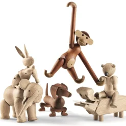 Kay Bojesen dog 18,5 cm, Walnut