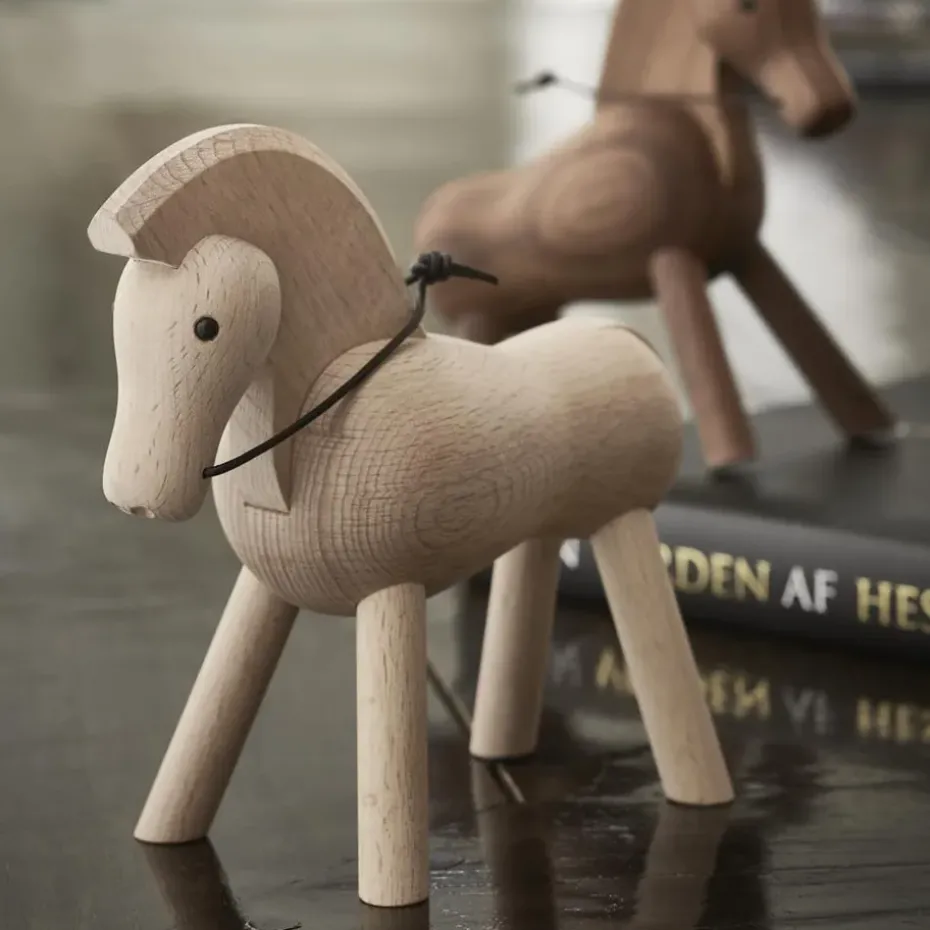 Kay Bojesen horse, Beech