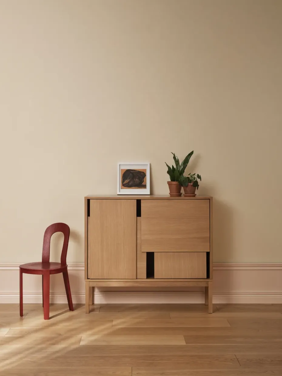 Layer sideboard, Oak, 120x110, with legs