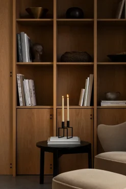 Line candle holder, black