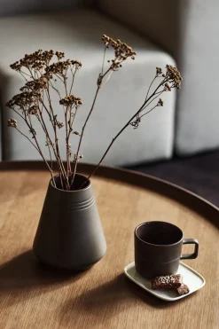 Lines vase 18 cm, Brown