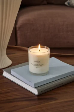 Linger scented candle, 260 g