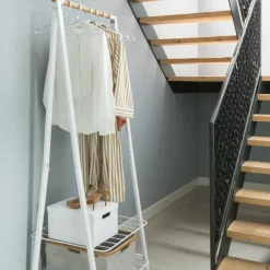 Linn clothes stand small, White