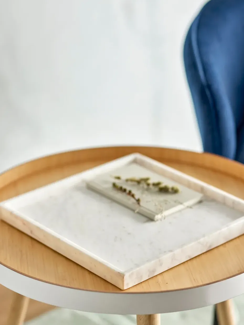 Majsa decorative tray 35x35 cm, White marble