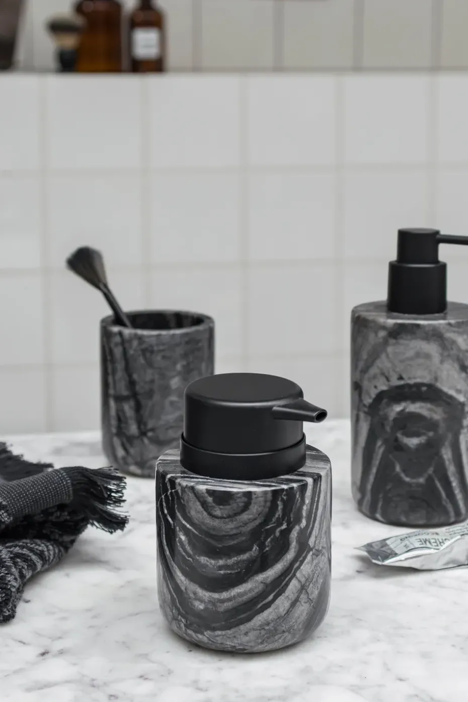 Marble soap dispenser 12.5 cm, Black-Grey