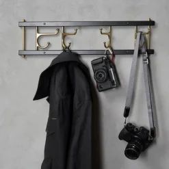 Maxi 4 Dekorativ hook rail, black-brass