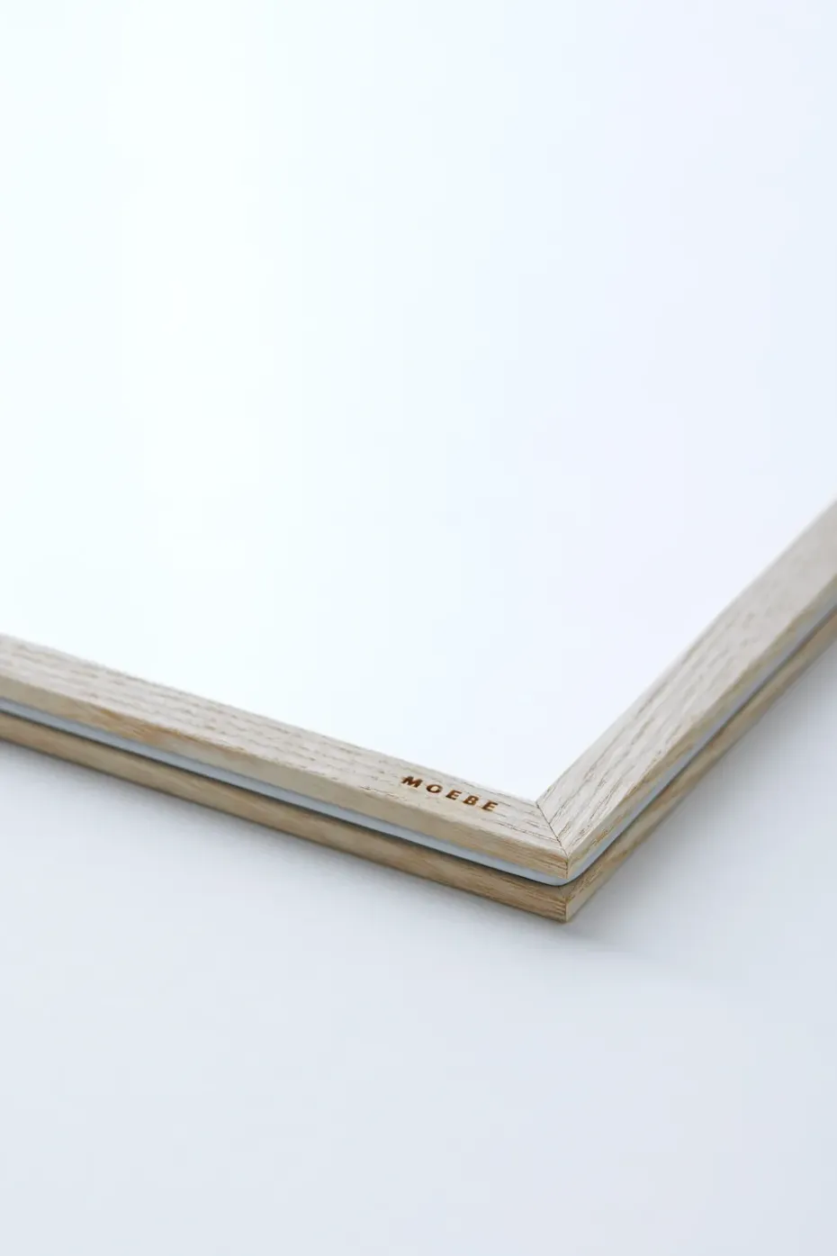 Moebe ash frame A4 23.2x31.7 cm, Transparent. Wood. Black
