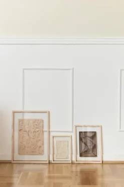 Moebe ash frame A3 31.9x44.1 cm, Transparent. Wood. Black
