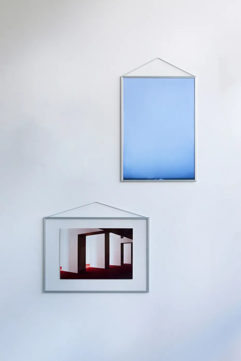 Moebe frame A4 22.6x31.3 cm, Brushed aluminium