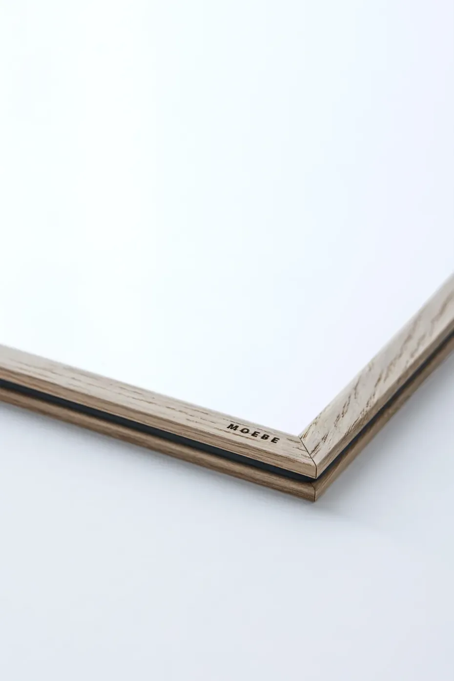 Moebe oak frame 40x50 cm, Transparent. Wood. Black