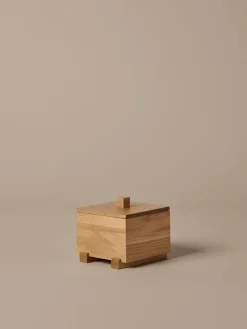 Moku ash, Untreated oak, 10x11x9.5 cm