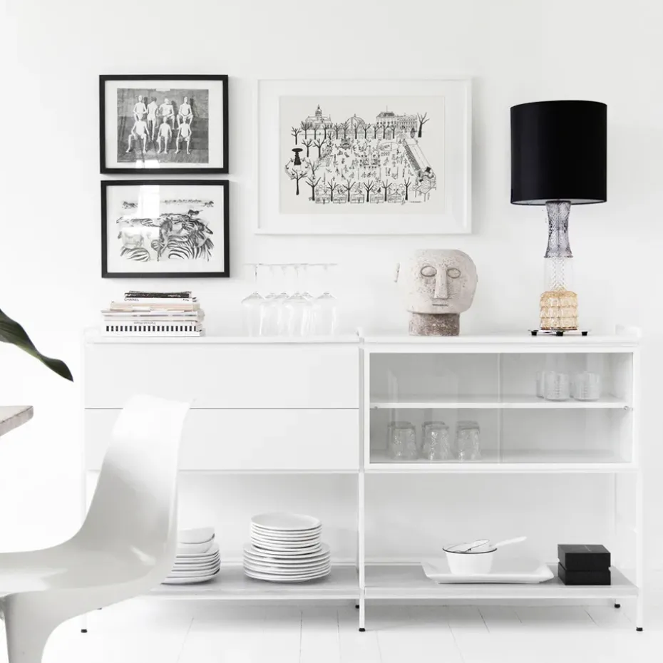 Molto Medium side table, White, 2 sections with display case