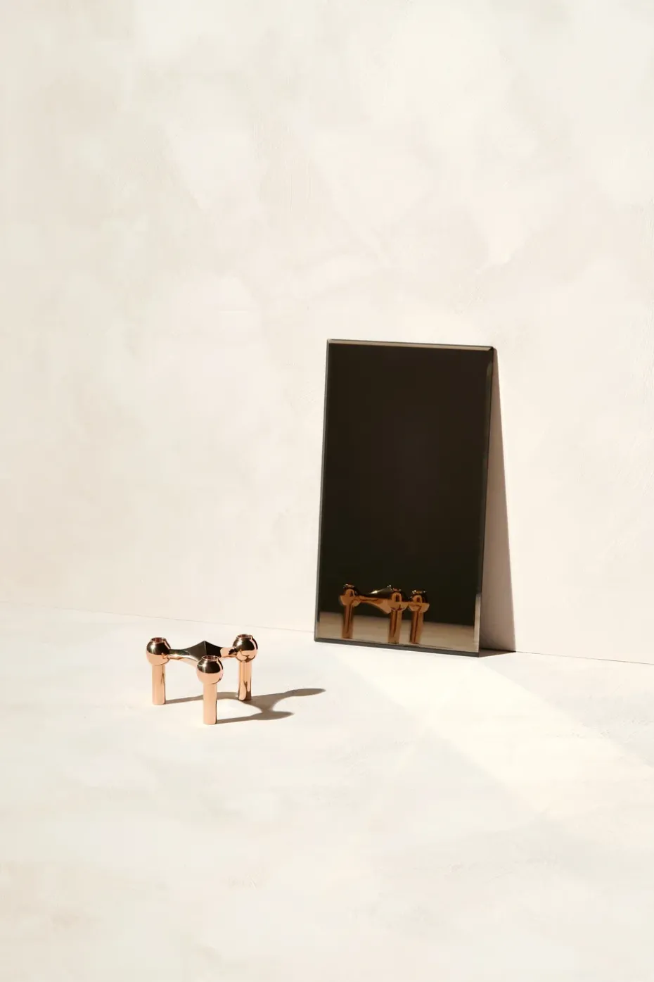 Nagel candle holder, Rosé gold