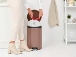 New Icon pedal bin 20 liter, Satin taupe