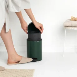 New Icon pedal bin 3 liter, pine green