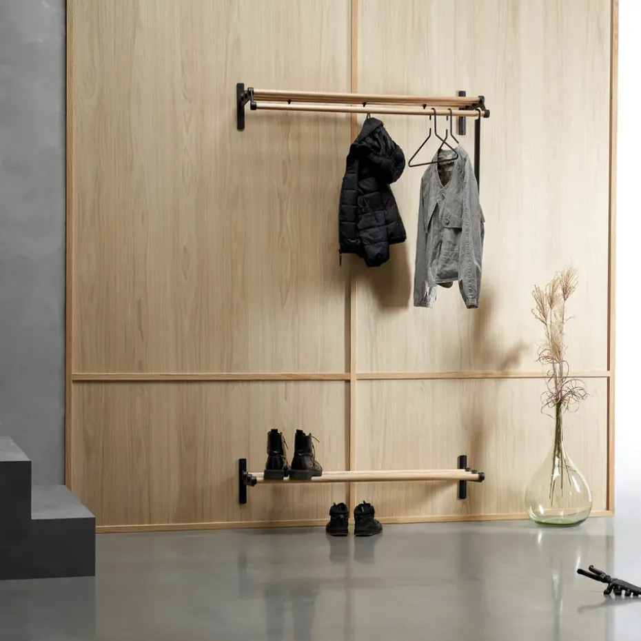 Nostalgi 291 hat shelf, Brass, black