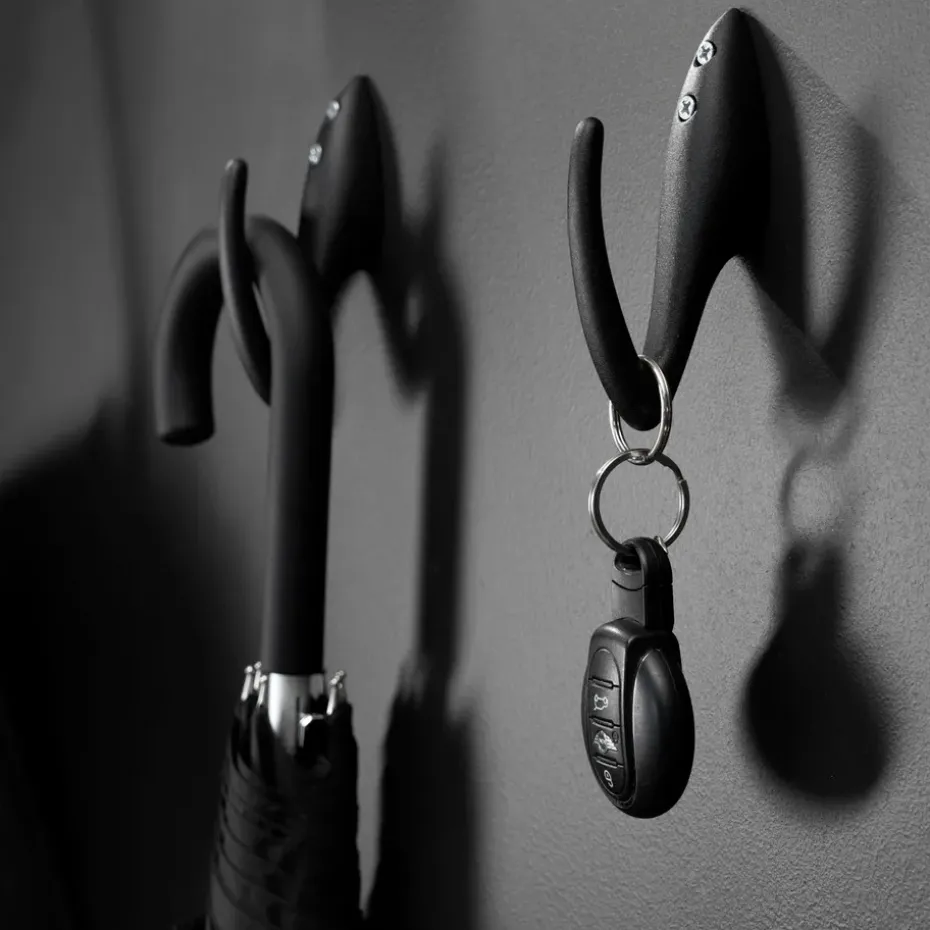 Papa clothes hook, black, structure