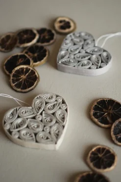 Paper heart 8 cm, Cream