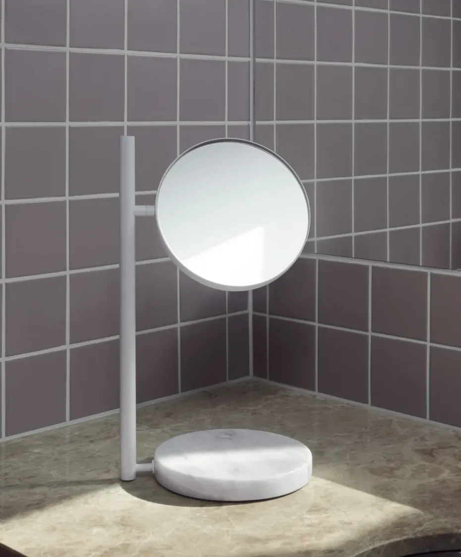 Pose table mirror double-sided, White