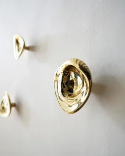 Ripple no. 02 large knob, Brass