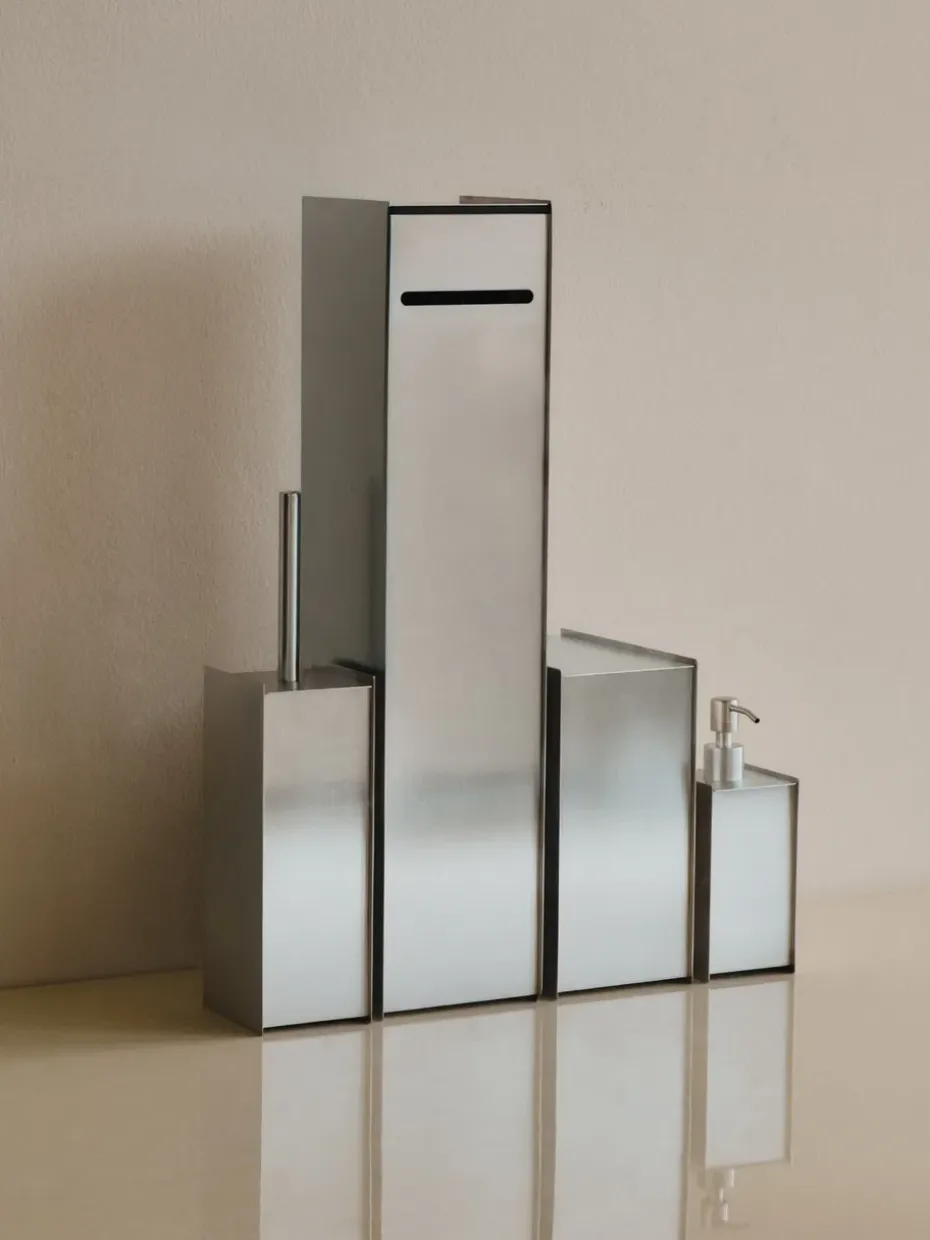 Sama soap pump, Brushed stainless steel